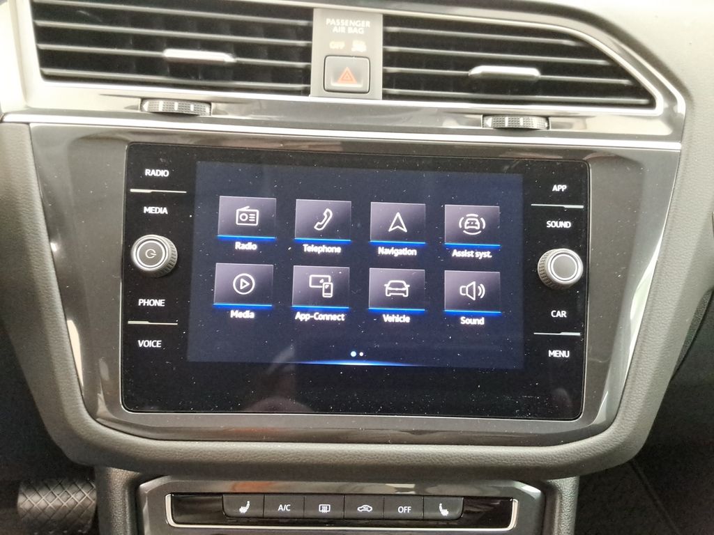 used 2024 Volkswagen Tiguan car
