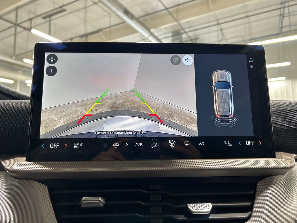 new 2025 Ford Explorer car, priced at $45,826