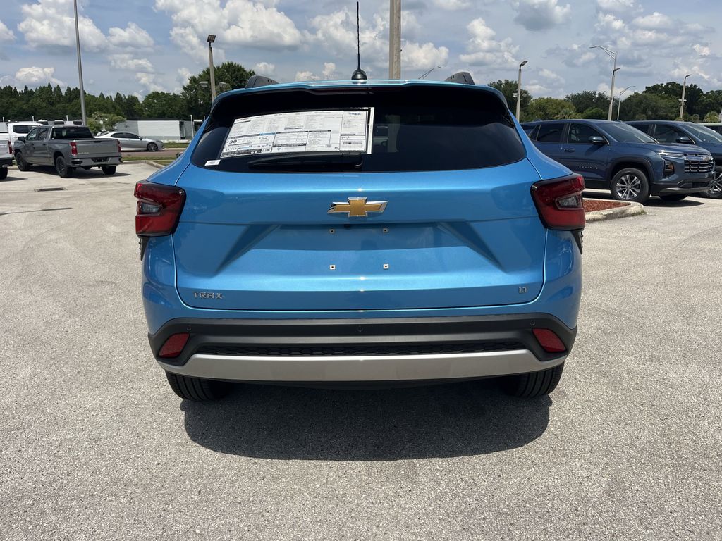new 2025 Chevrolet Trax car, priced at $22,728