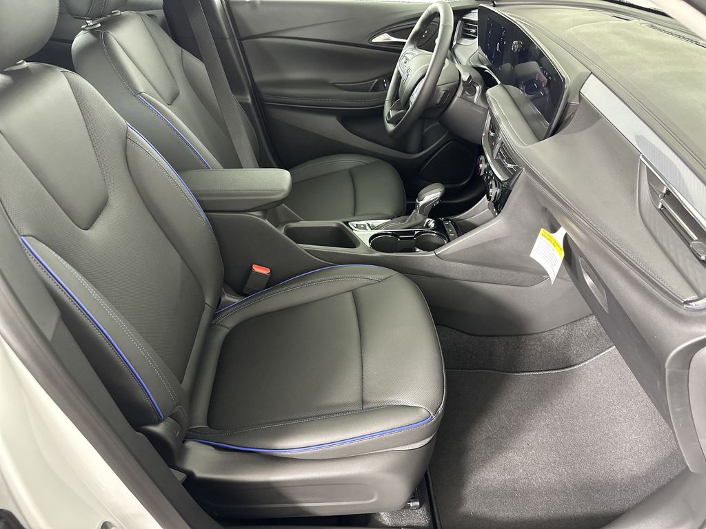 new 2026 Buick Encore GX car, priced at $32,475