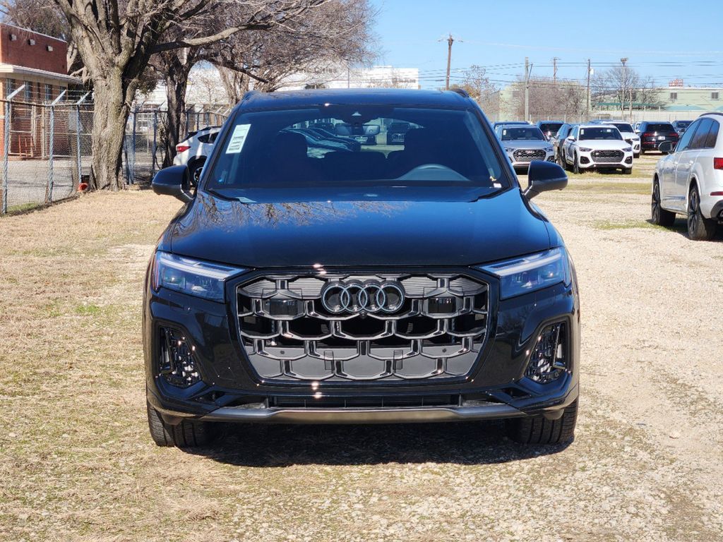 new 2025 Audi SQ7 car, priced at $98,995