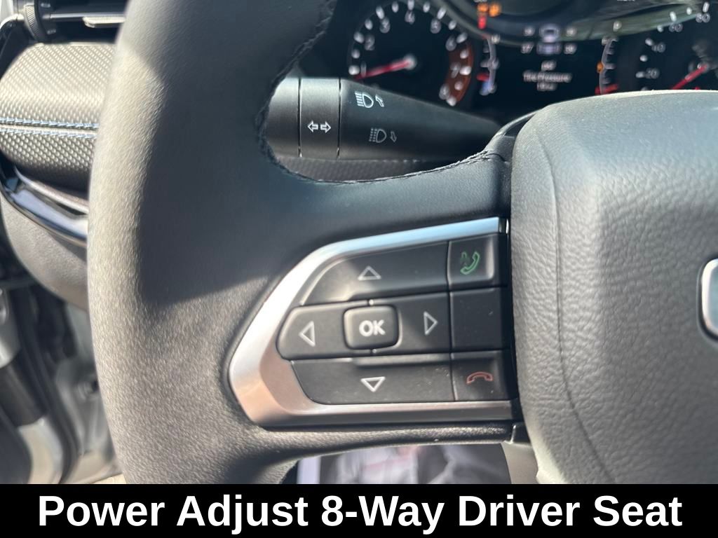 new 2025 Jeep Compass car, priced at $28,990