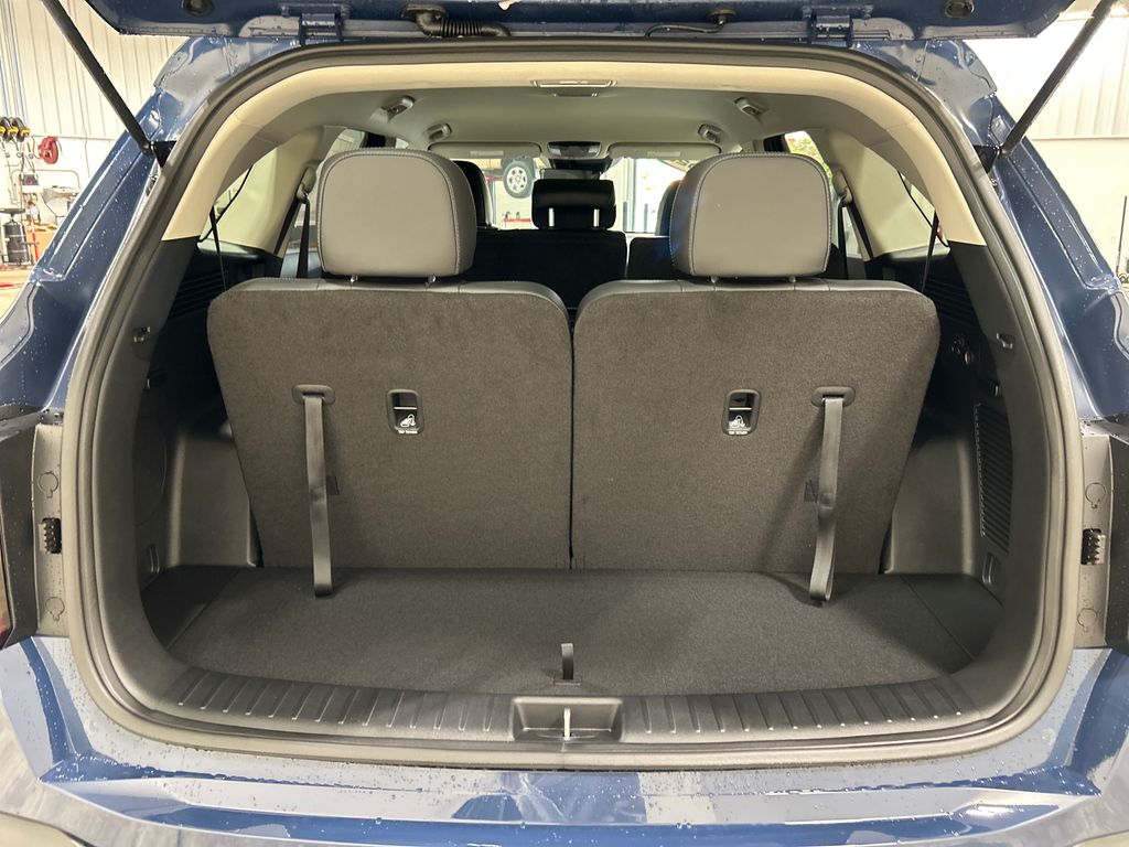 new 2025 Kia Sorento car, priced at $35,854