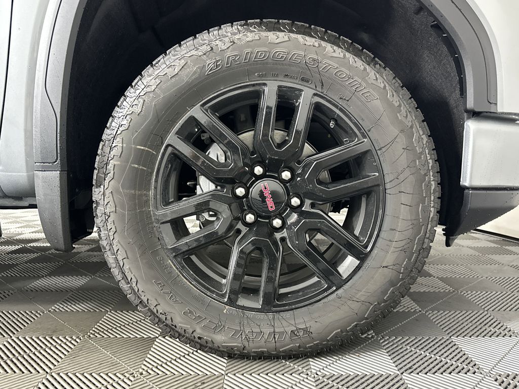 new 2025 GMC Sierra 1500 car, priced at $60,424