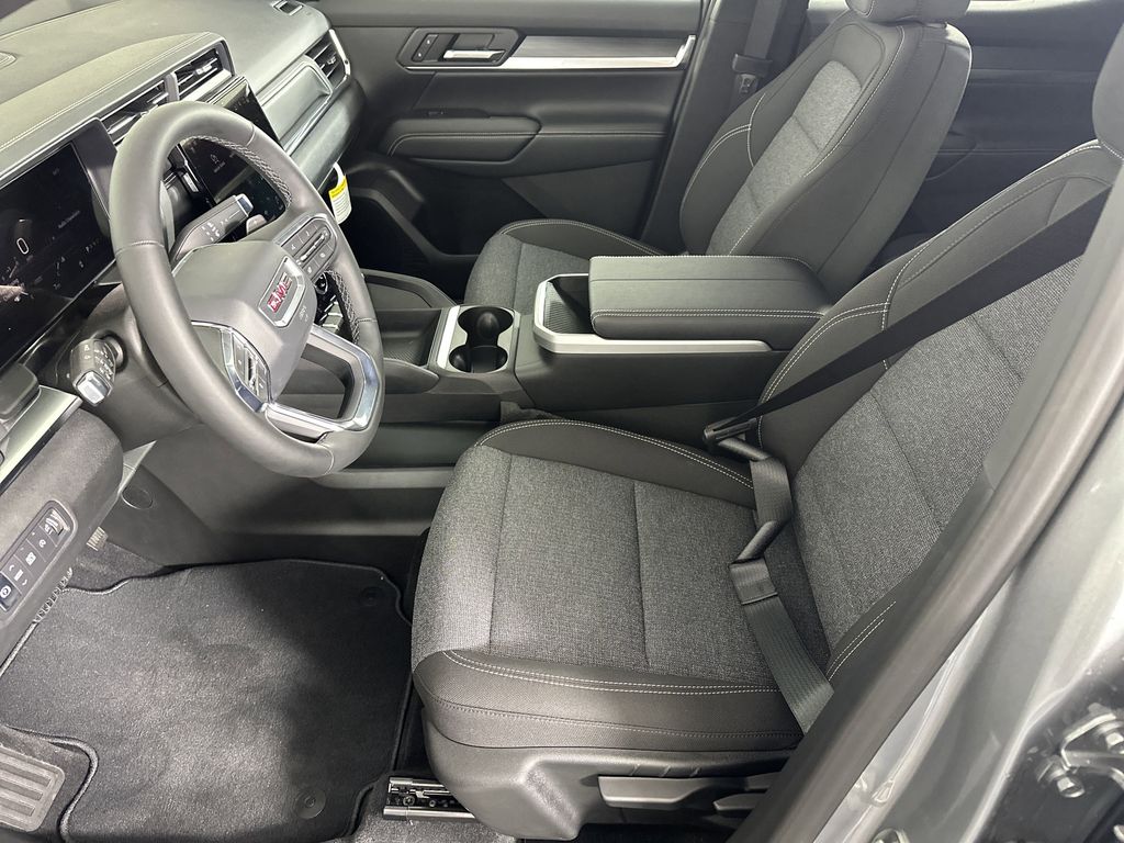 new 2025 GMC Terrain car, priced at $28,890