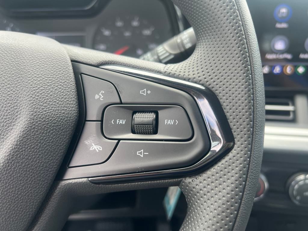 new 2025 Chevrolet Trax car, priced at $22,290