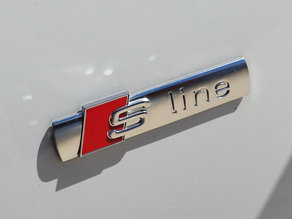 new 2025 Audi Q3 car, priced at $47,200