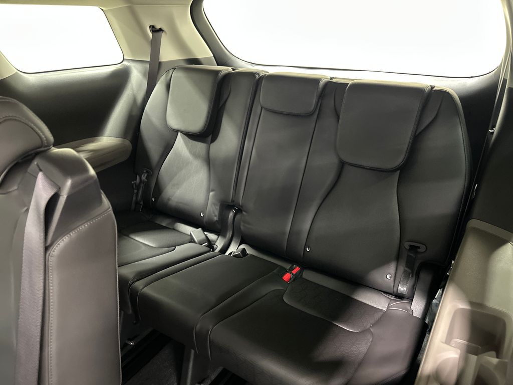 new 2025 Kia Carnival car, priced at $40,870