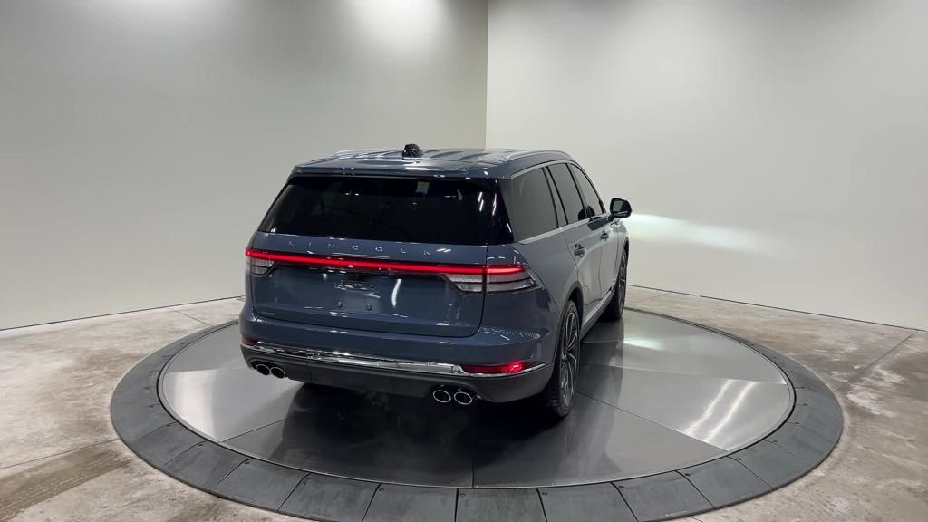 new 2025 Lincoln Aviator car, priced at $81,650