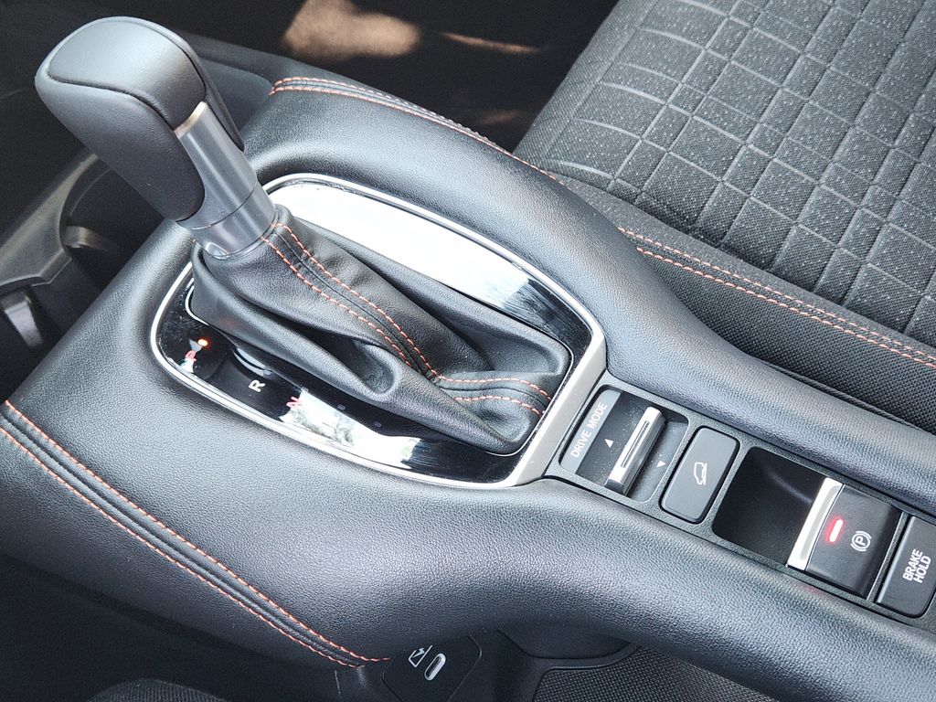used 2025 Honda HR-V car, priced at $27,492