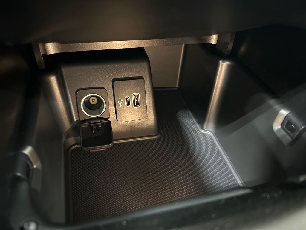 new 2025 Ford Explorer car, priced at $45,399