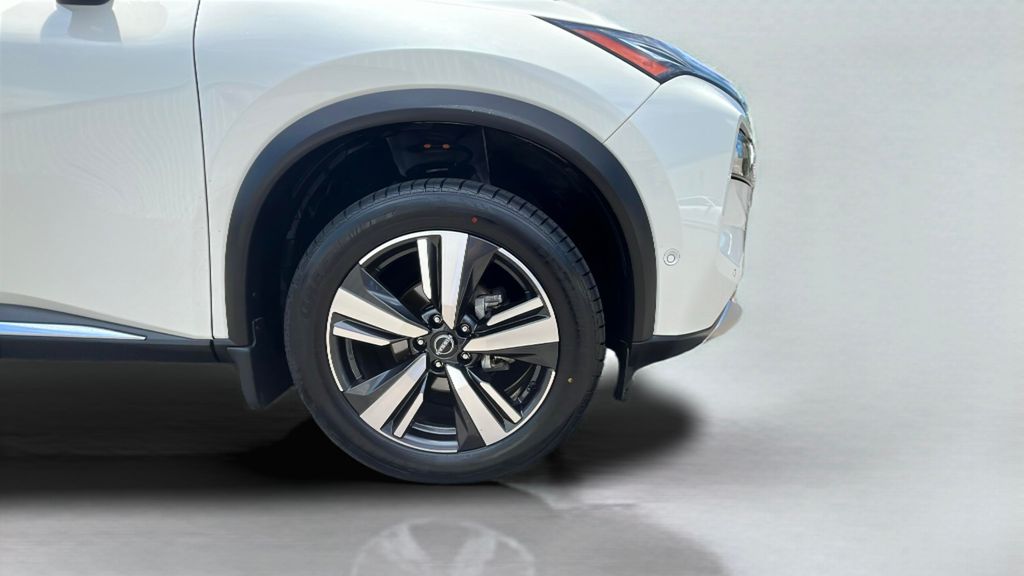 used 2022 Nissan Rogue car, priced at $29,400