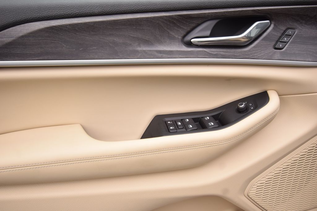 new 2025 Jeep Grand Cherokee L car, priced at $50,651
