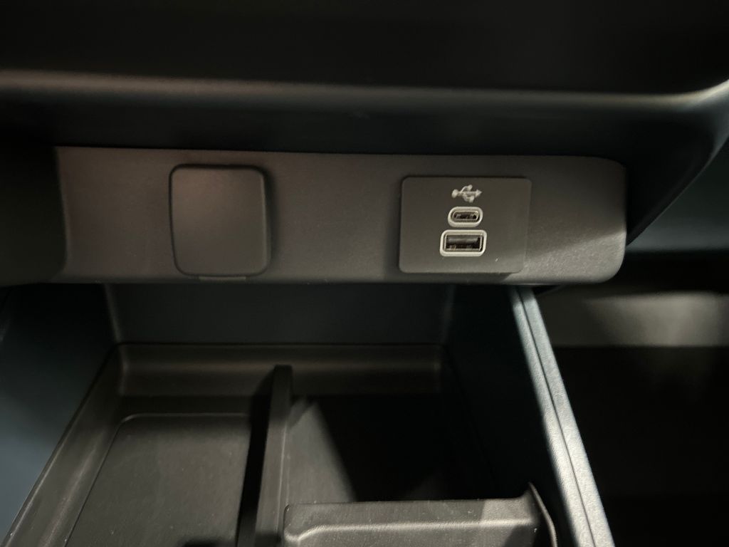 new 2025 Ford Maverick car, priced at $33,419