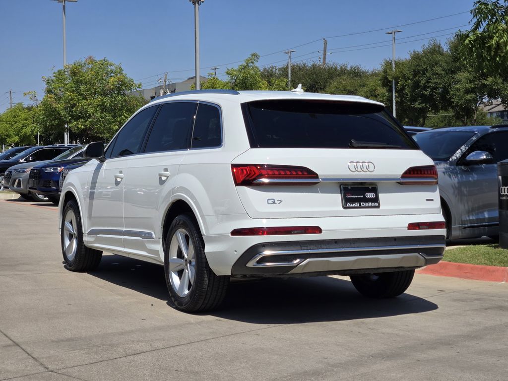 used 2023 Audi Q7 car, priced at $39,215