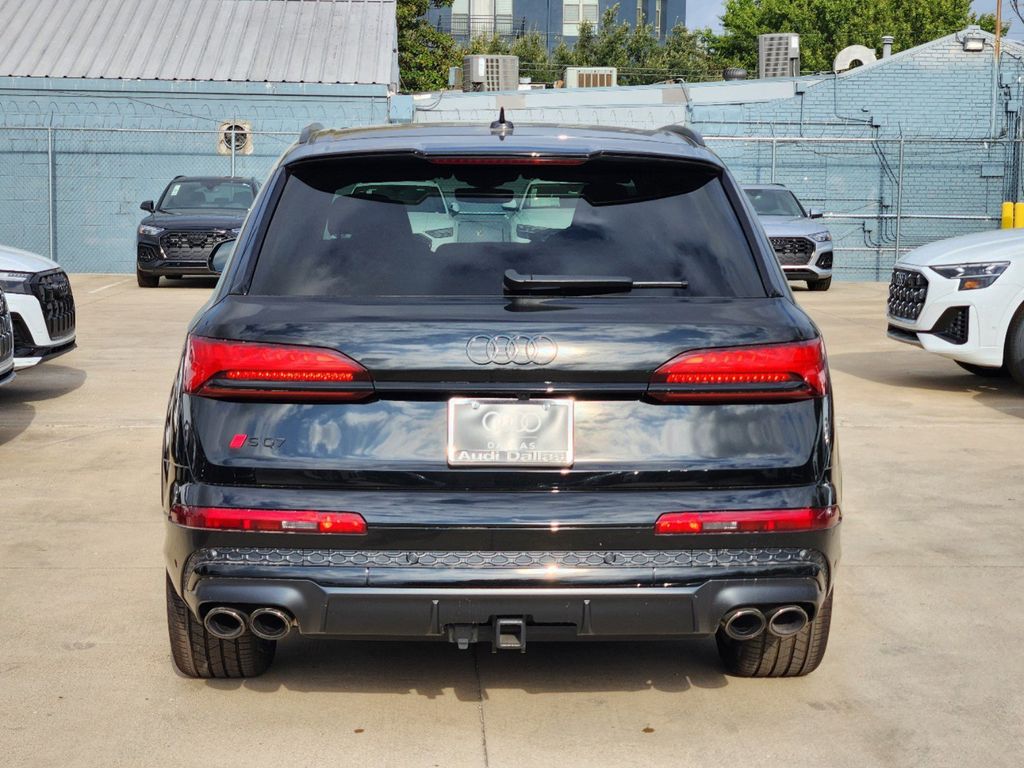 new 2025 Audi SQ7 car, priced at $100,140