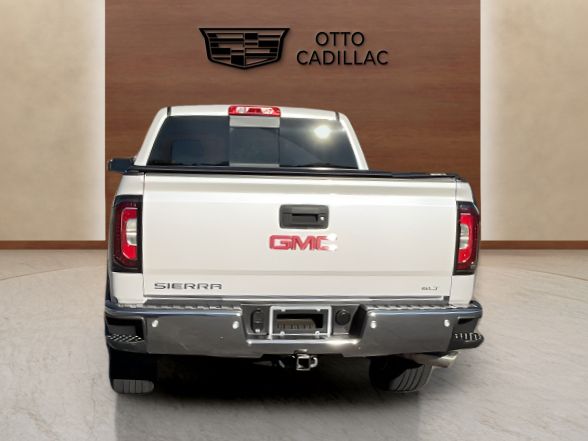 used 2018 GMC Sierra 1500 car, priced at $32,000