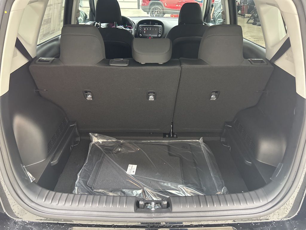 new 2025 Kia Soul car, priced at $22,605