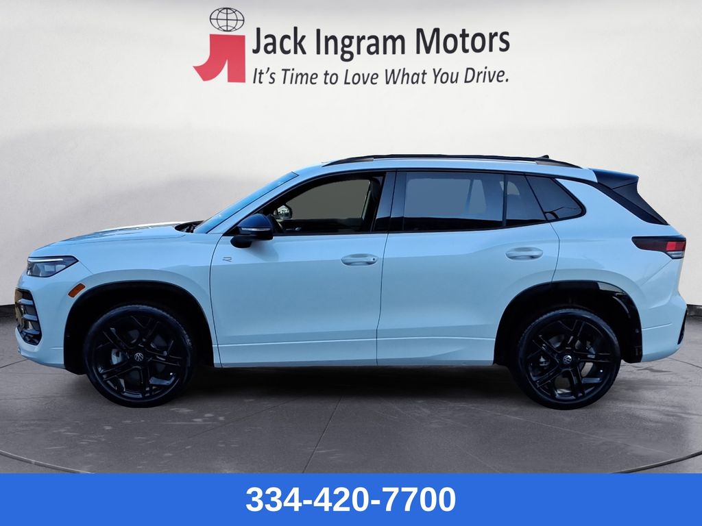 new 2025 Volkswagen Tiguan car, priced at $39,540
