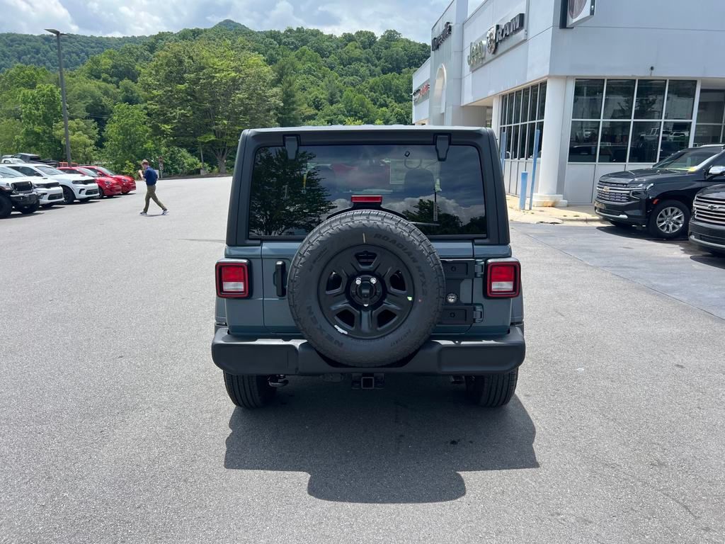 new 2025 Jeep Wrangler car, priced at $35,990