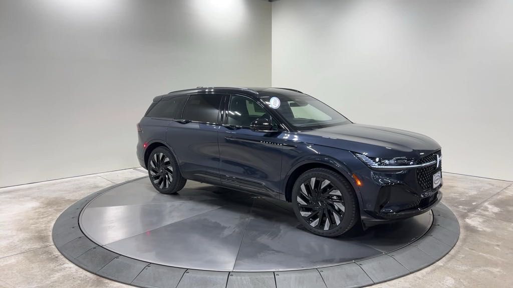 new 2024 Lincoln Nautilus car, priced at $59,095