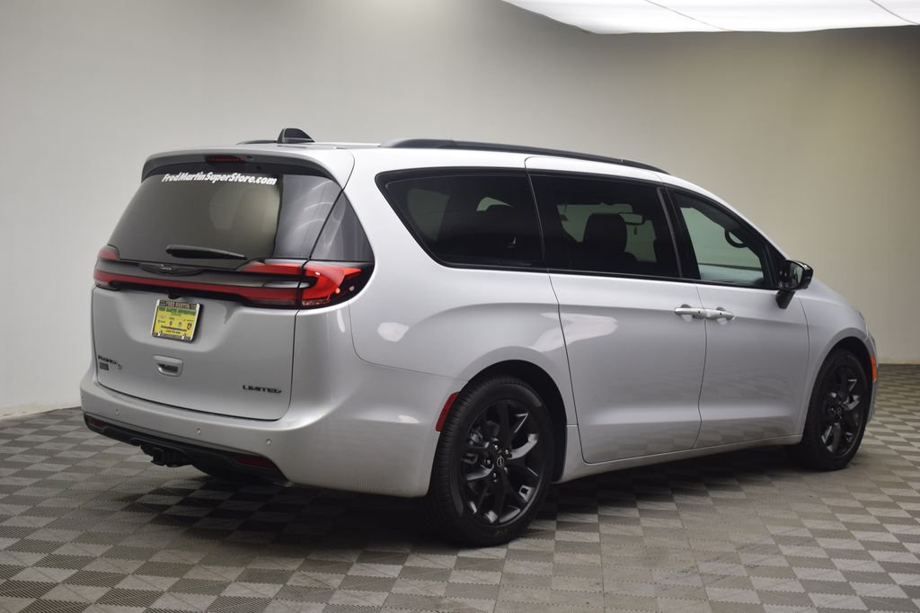 new 2026 Chrysler Pacifica car, priced at $49,359