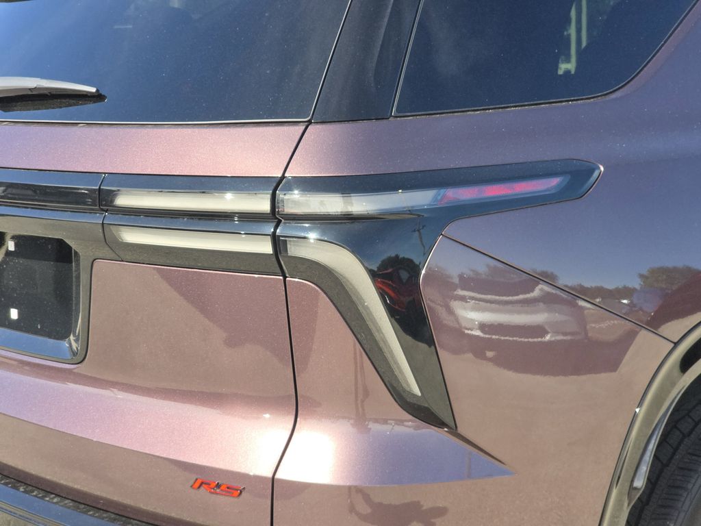 new 2026 Chevrolet Traverse car, priced at $56,295