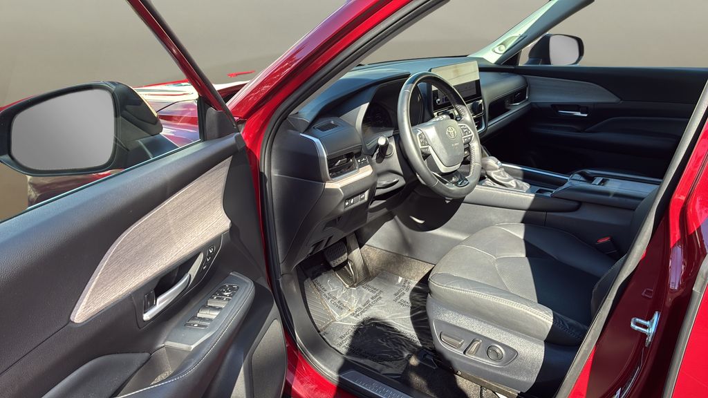 used 2024 Toyota Grand Highlander car, priced at $44,600