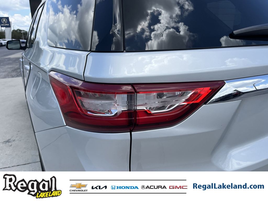 used 2018 Chevrolet Traverse car, priced at $9,677