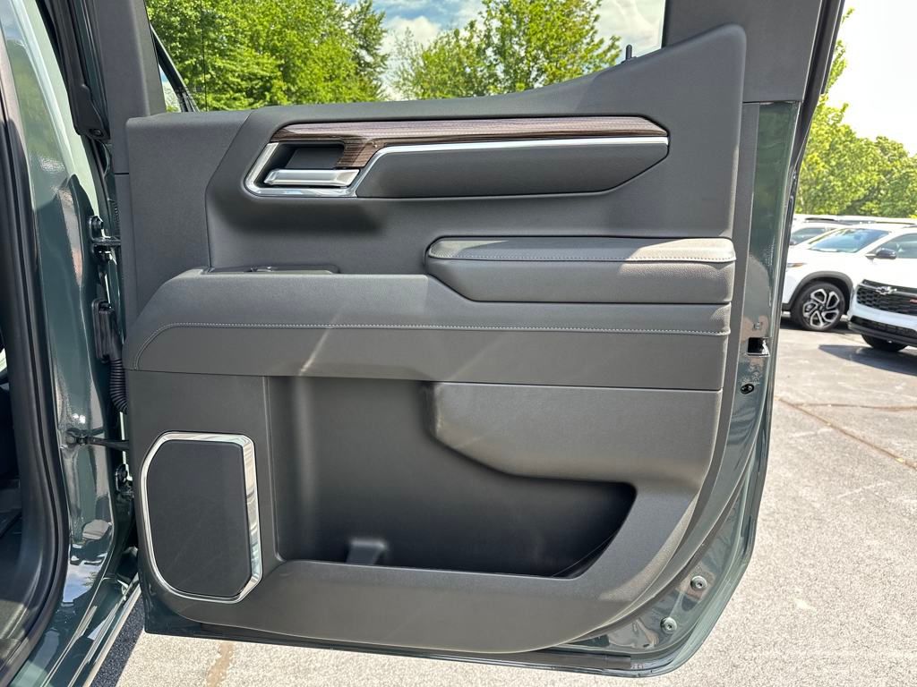 new 2025 Chevrolet Silverado 1500 car, priced at $66,195