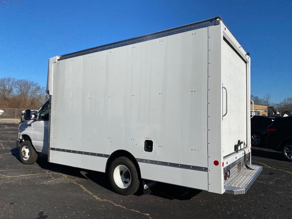 new 2023 Ford E-450SD car, priced at $66,301