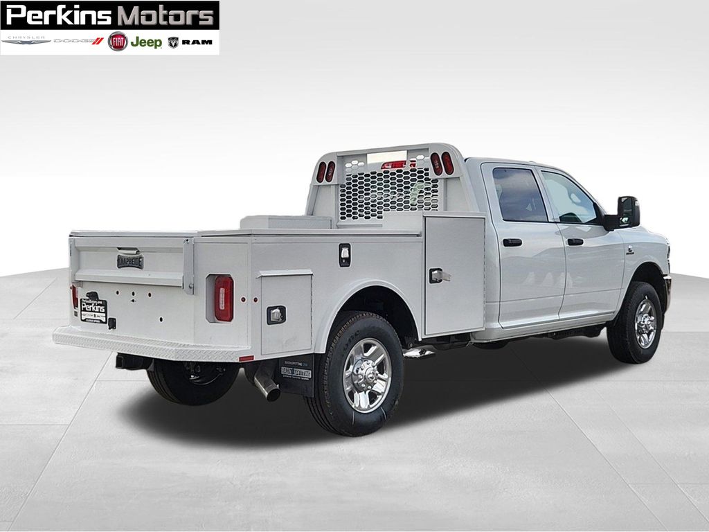 new 2024 Ram 3500 car, priced at $78,424