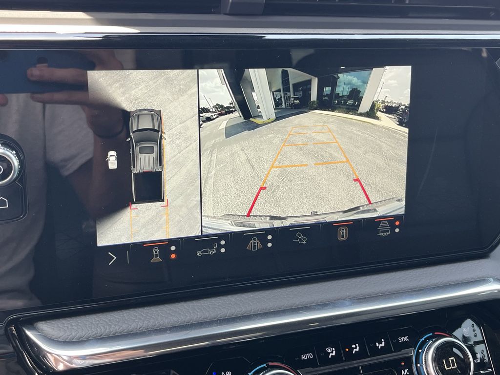 new 2025 GMC Sierra 1500 car, priced at $70,677