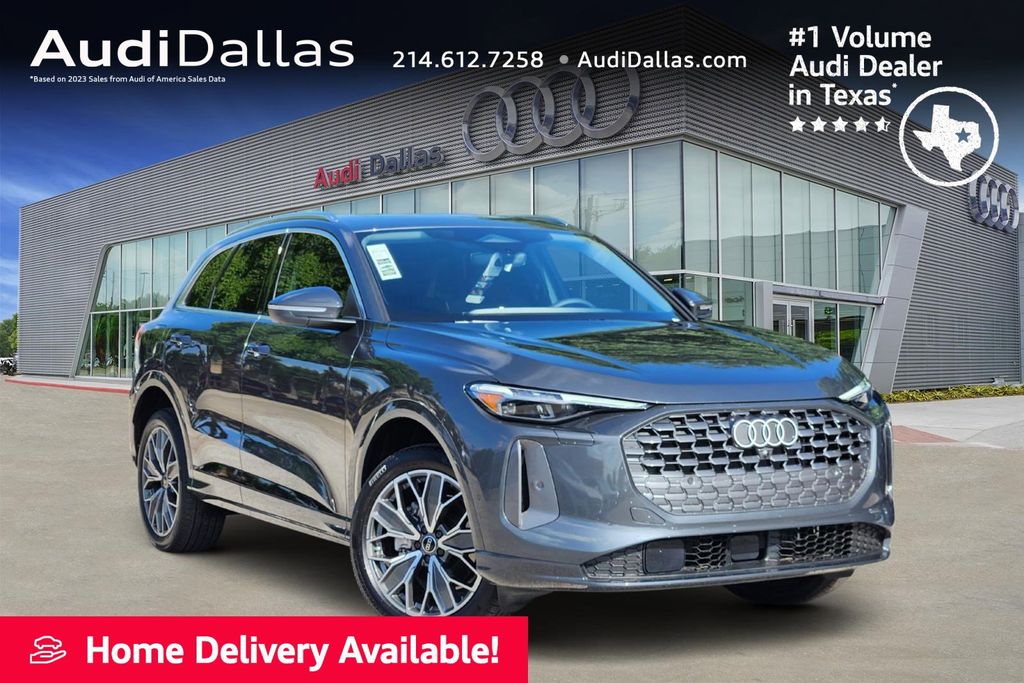 new 2025 Audi Q5 car, priced at $62,040