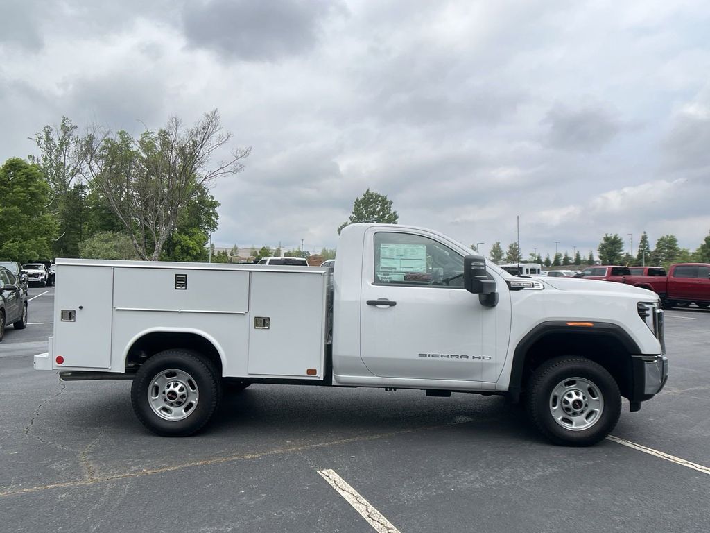 new 2024 GMC Sierra 2500HD car, priced at $44,778