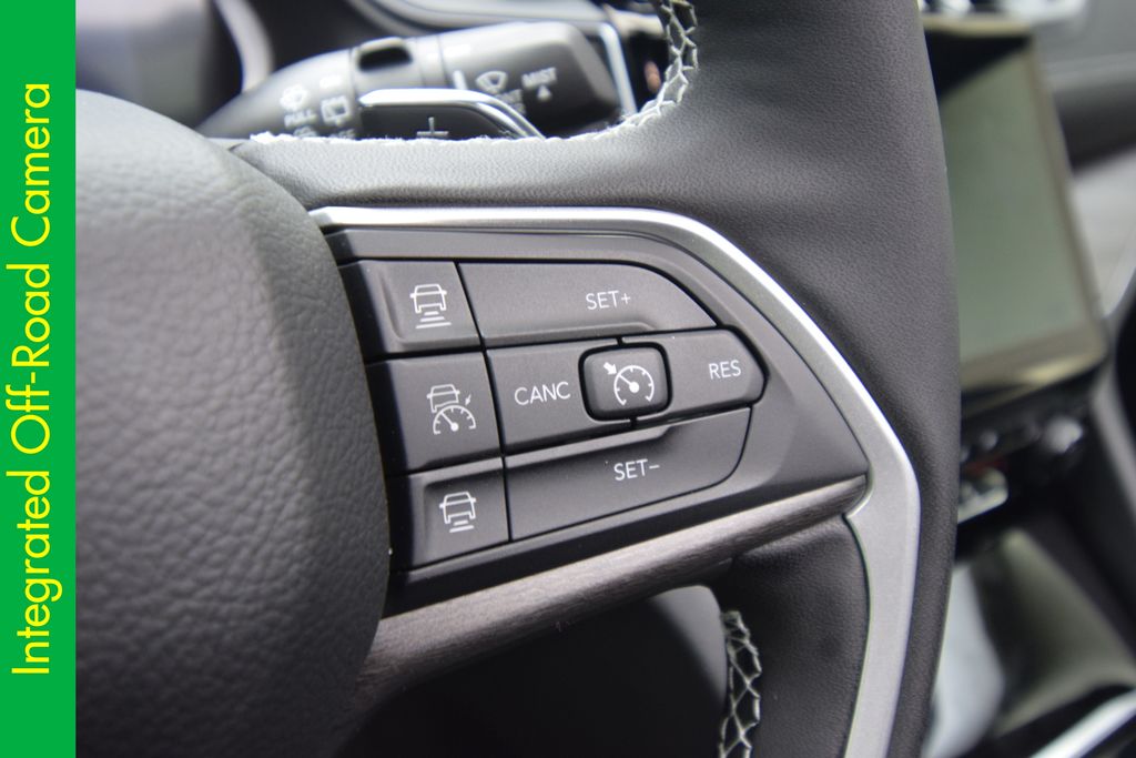 new 2025 Jeep Grand Cherokee L car, priced at $45,752