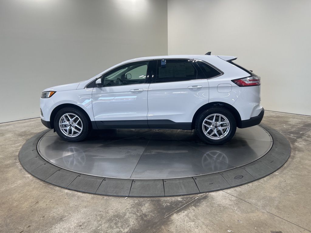 used 2023 Ford Edge car, priced at $27,915