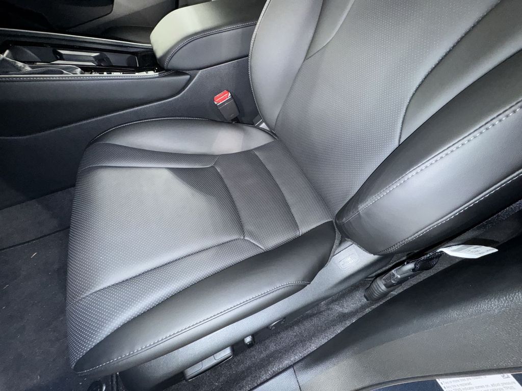 new 2025 Honda Accord Hybrid car, priced at $40,450