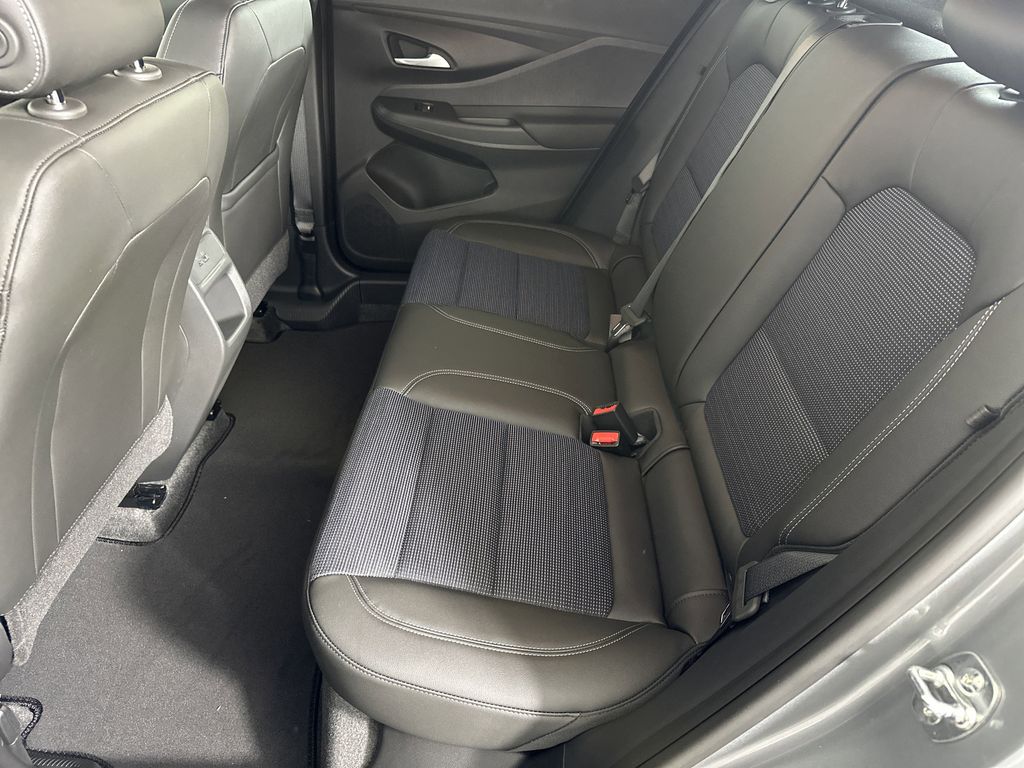 new 2025 Buick Envista car, priced at $27,375