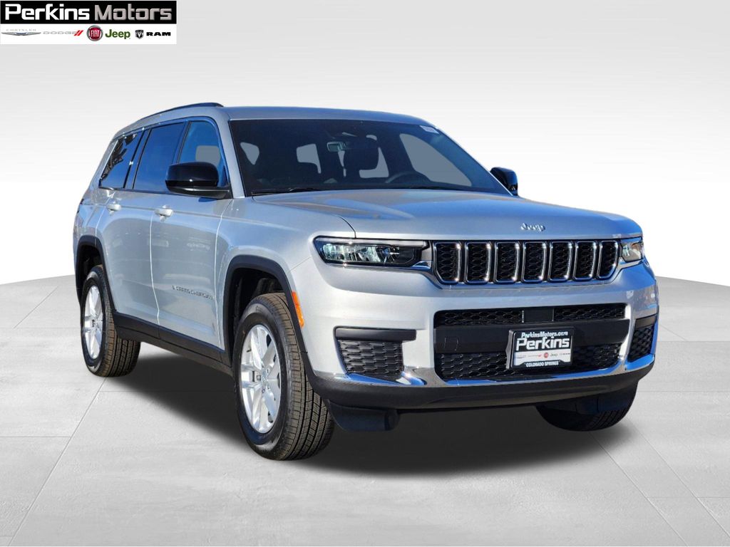 new 2025 Jeep Grand Cherokee L car, priced at $40,204