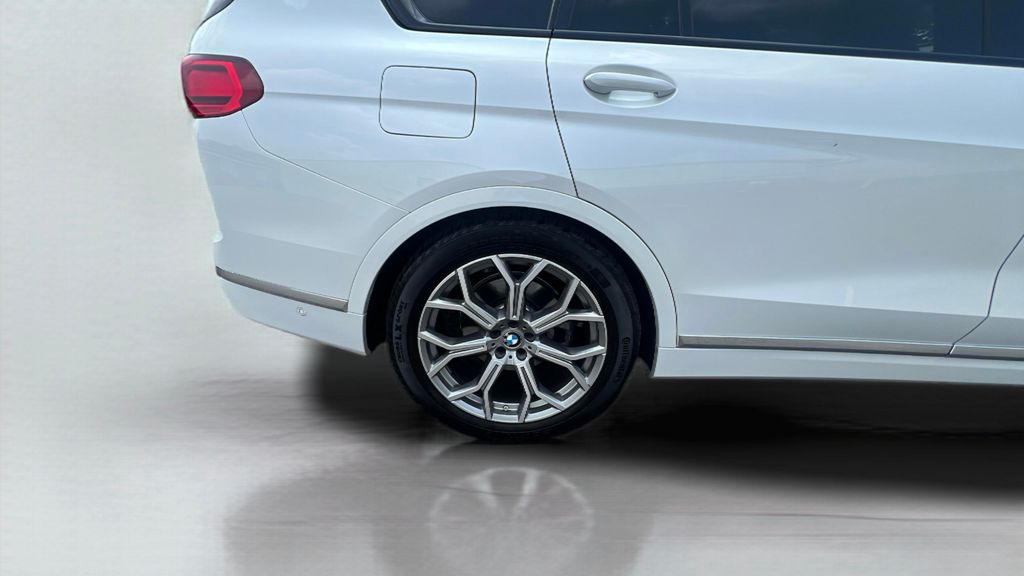 used 2022 BMW X7 car, priced at $56,500