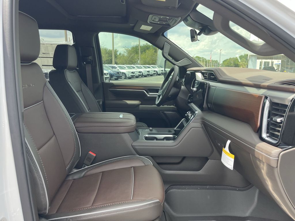new 2025 GMC Sierra 2500HD car, priced at $89,650
