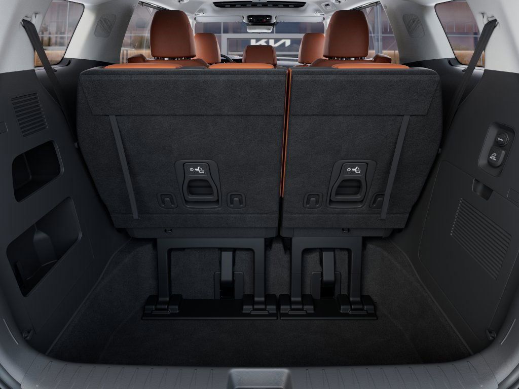 new 2025 Kia Carnival Hybrid car, priced at $48,168