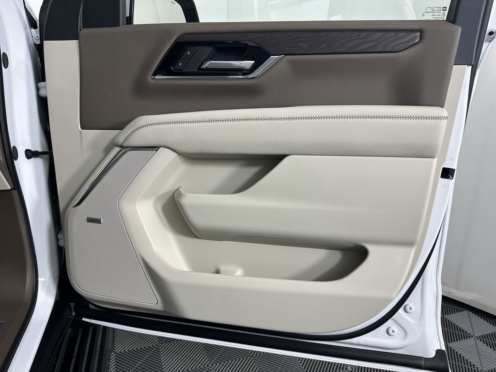 new 2025 GMC Yukon XL car, priced at $97,580