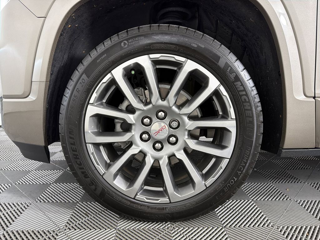 used 2023 GMC Acadia car, priced at $39,791