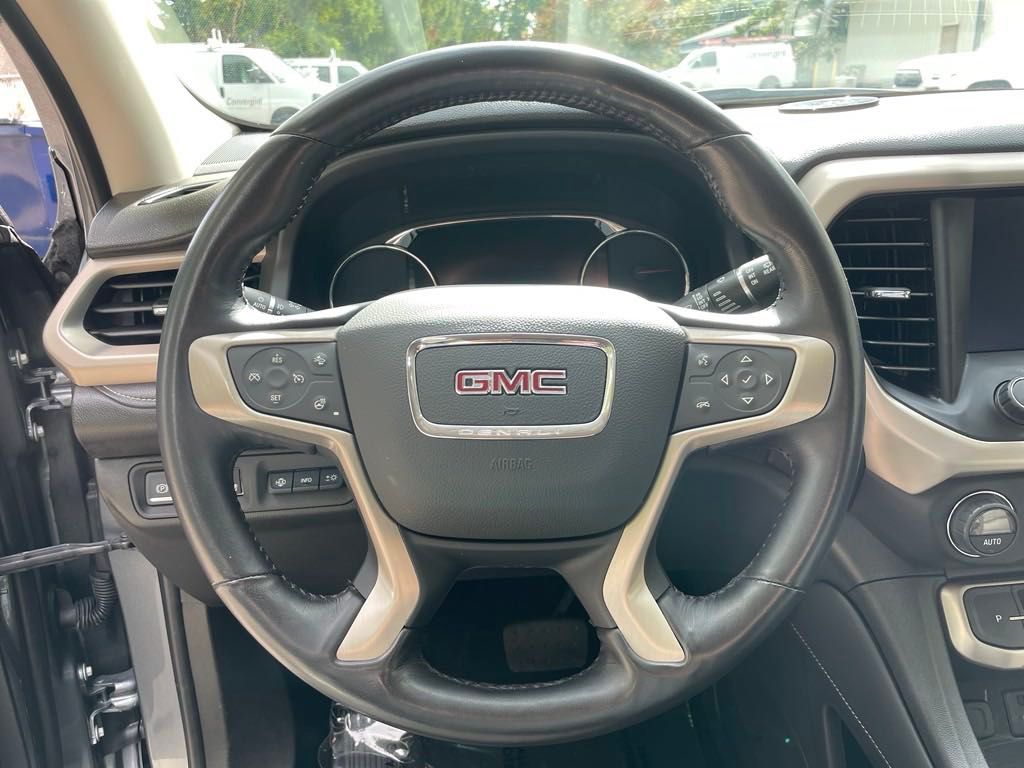 used 2022 GMC Acadia car, priced at $35,300