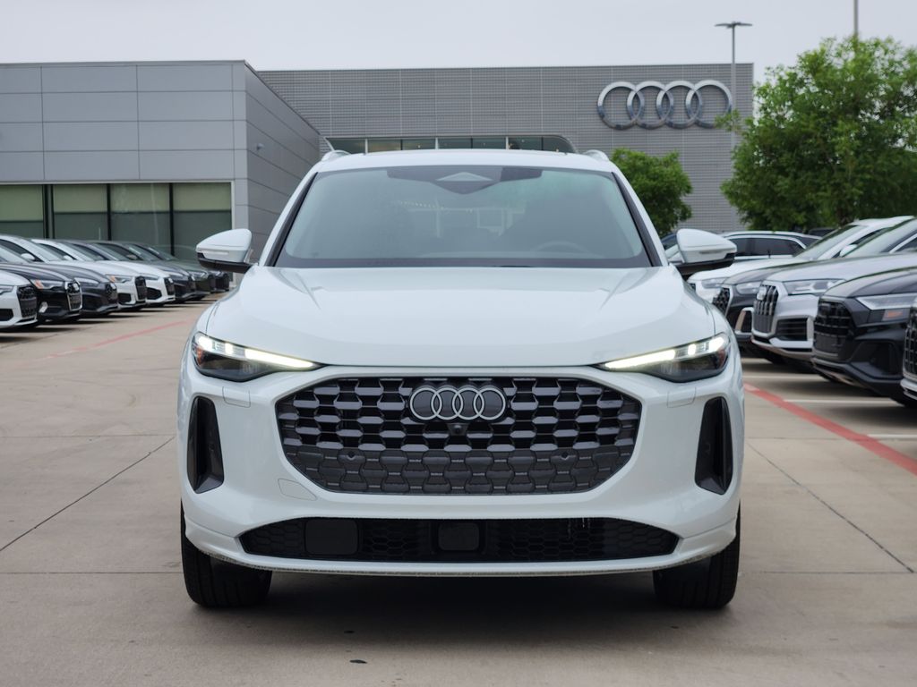 new 2025 Audi Q5 car, priced at $60,975