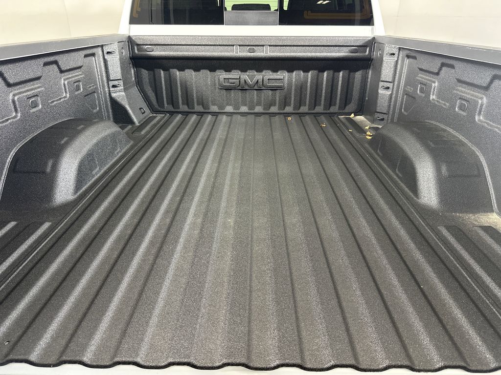 new 2025 GMC Sierra 2500HD car, priced at $86,069