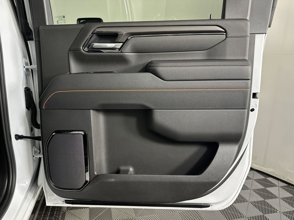 new 2025 GMC Sierra 2500HD car, priced at $86,639