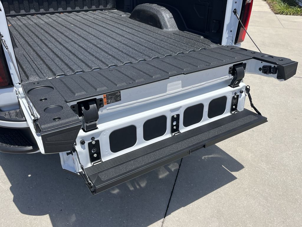 new 2025 GMC Sierra 2500HD car, priced at $88,555